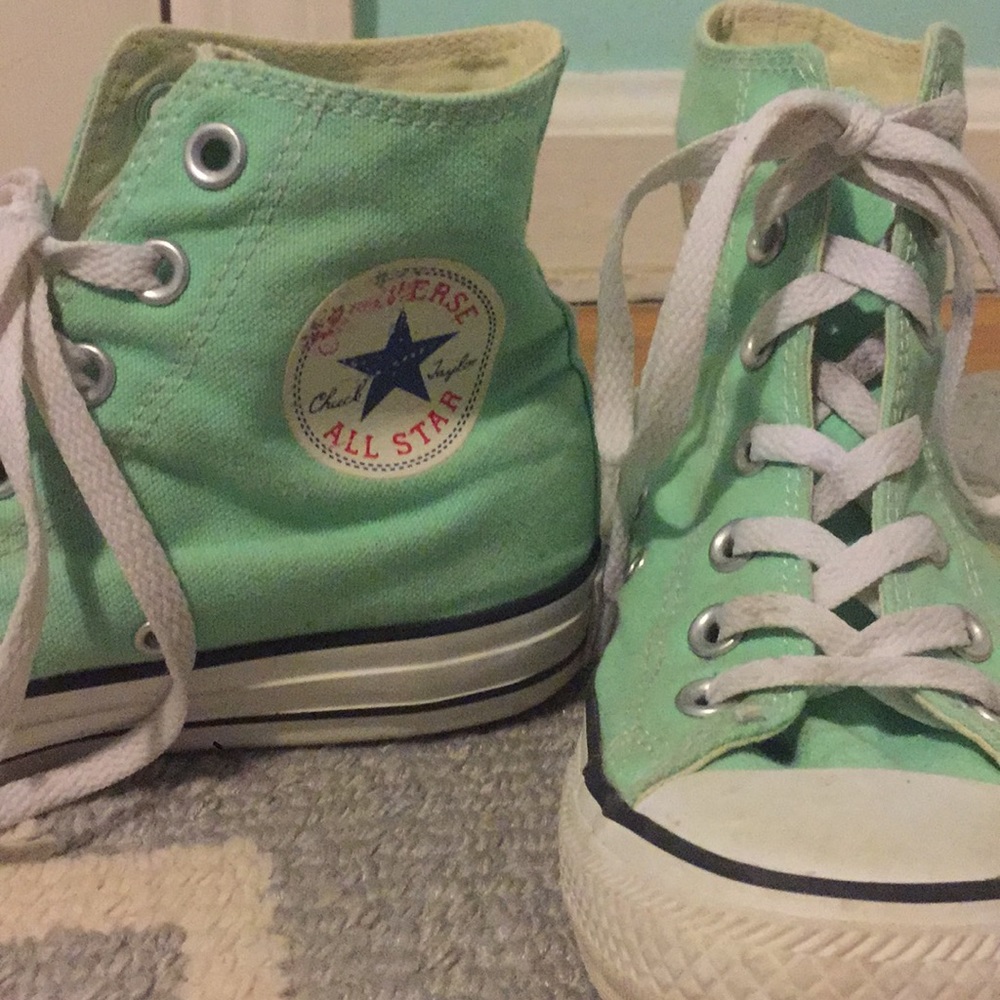 High top converse- mint